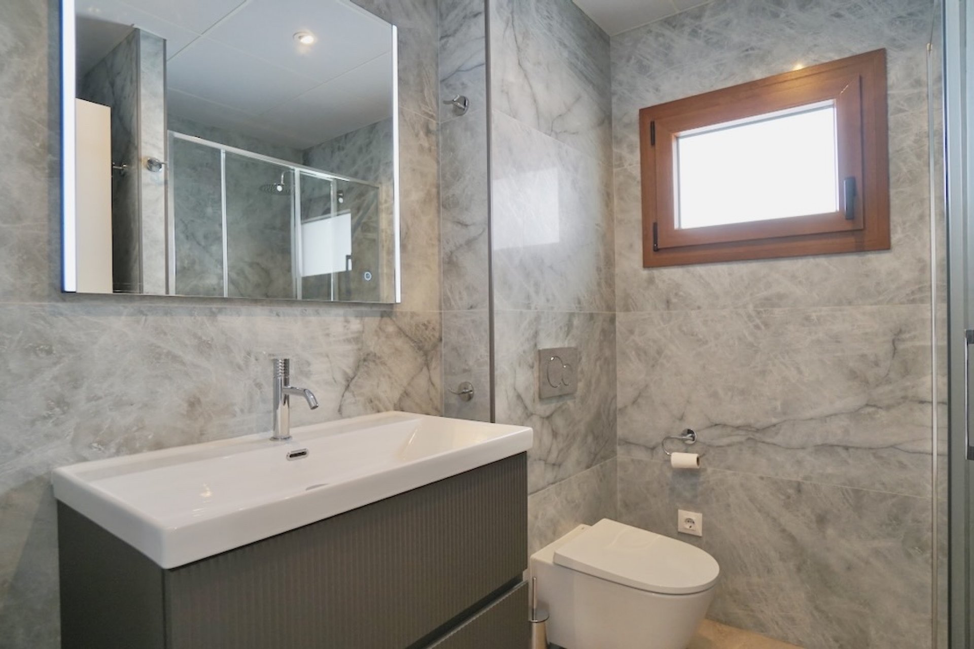Resale - Apartment / flat -
Moraira - Moraira Centre