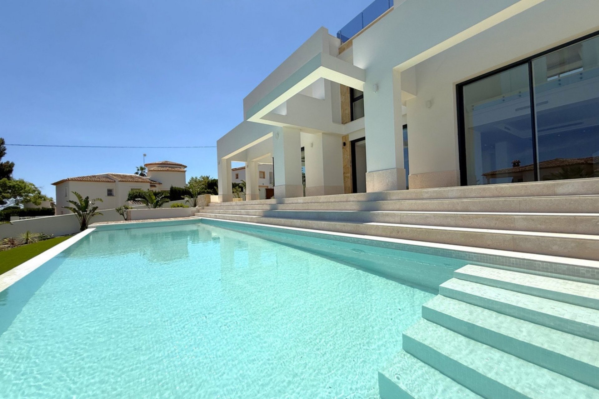 Resale - Villa -
Benissa - La Fustera