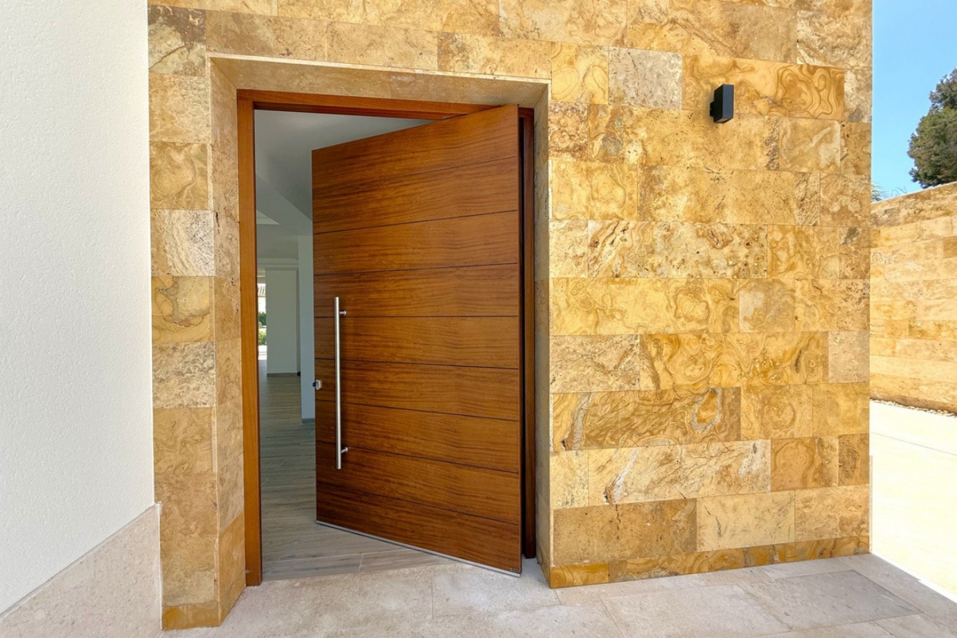 Resale - Villa -
Benissa - La Fustera