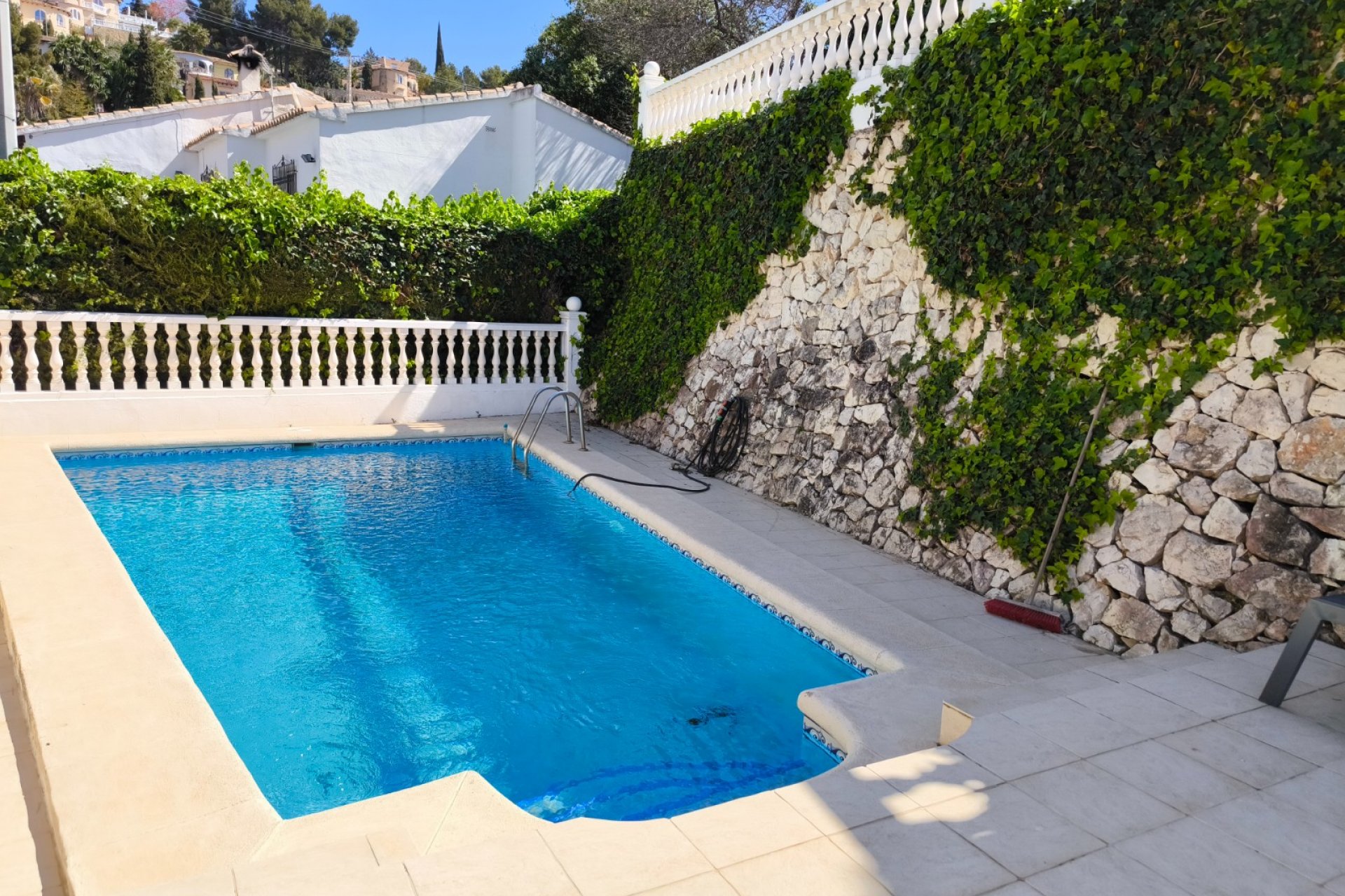 Resale - Villa -
Benissa - La Fustera