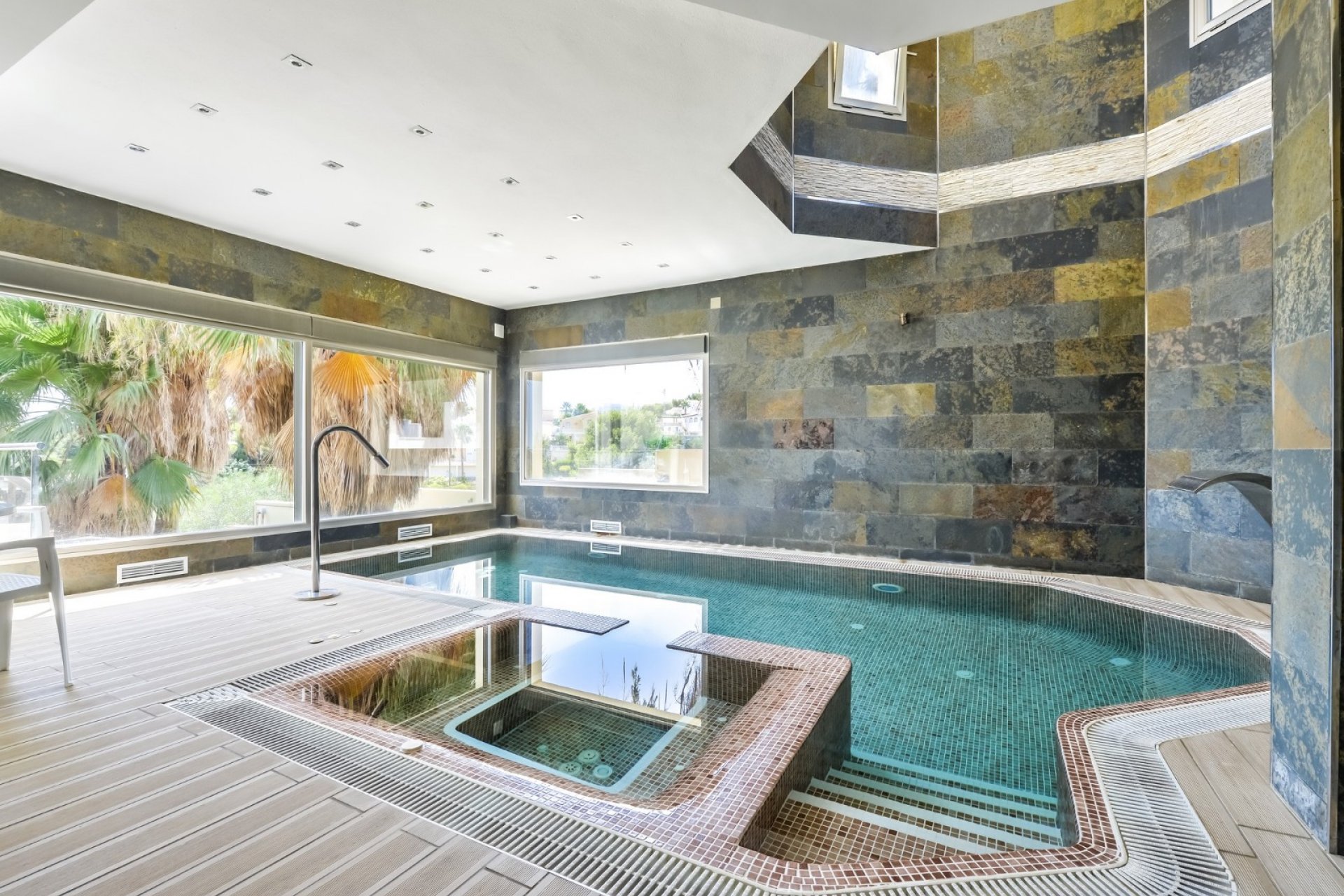 Resale - Villa -
Benissa - La Fustera