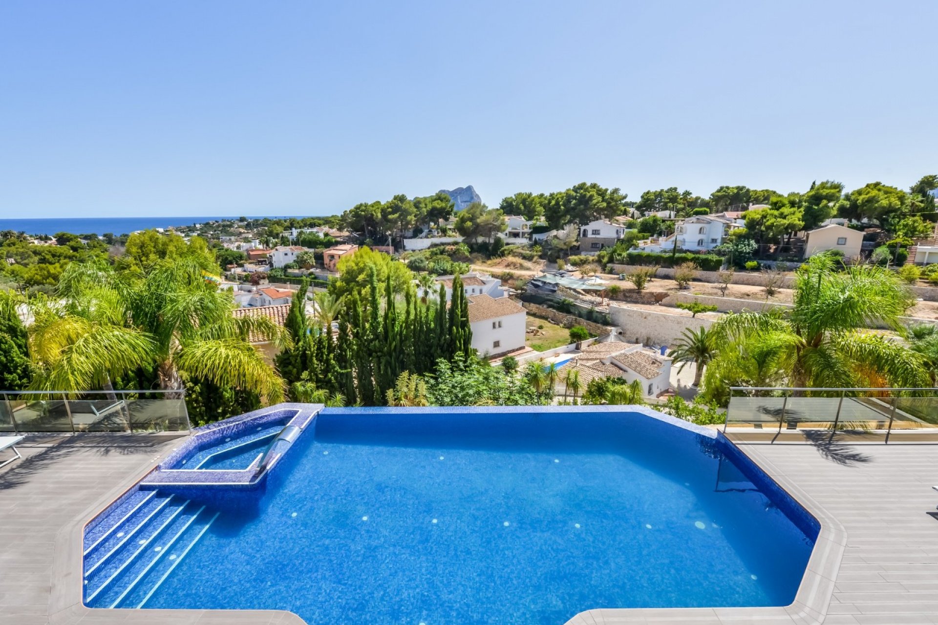 Resale - Villa -
Benissa - La Fustera