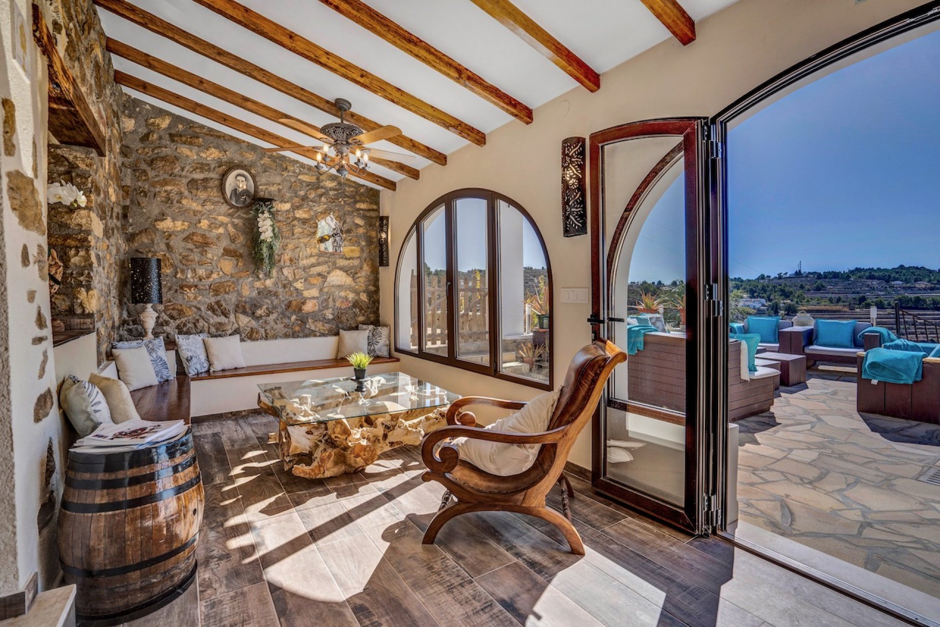 Resale - Villa -
Benissa - Partida Llenes
