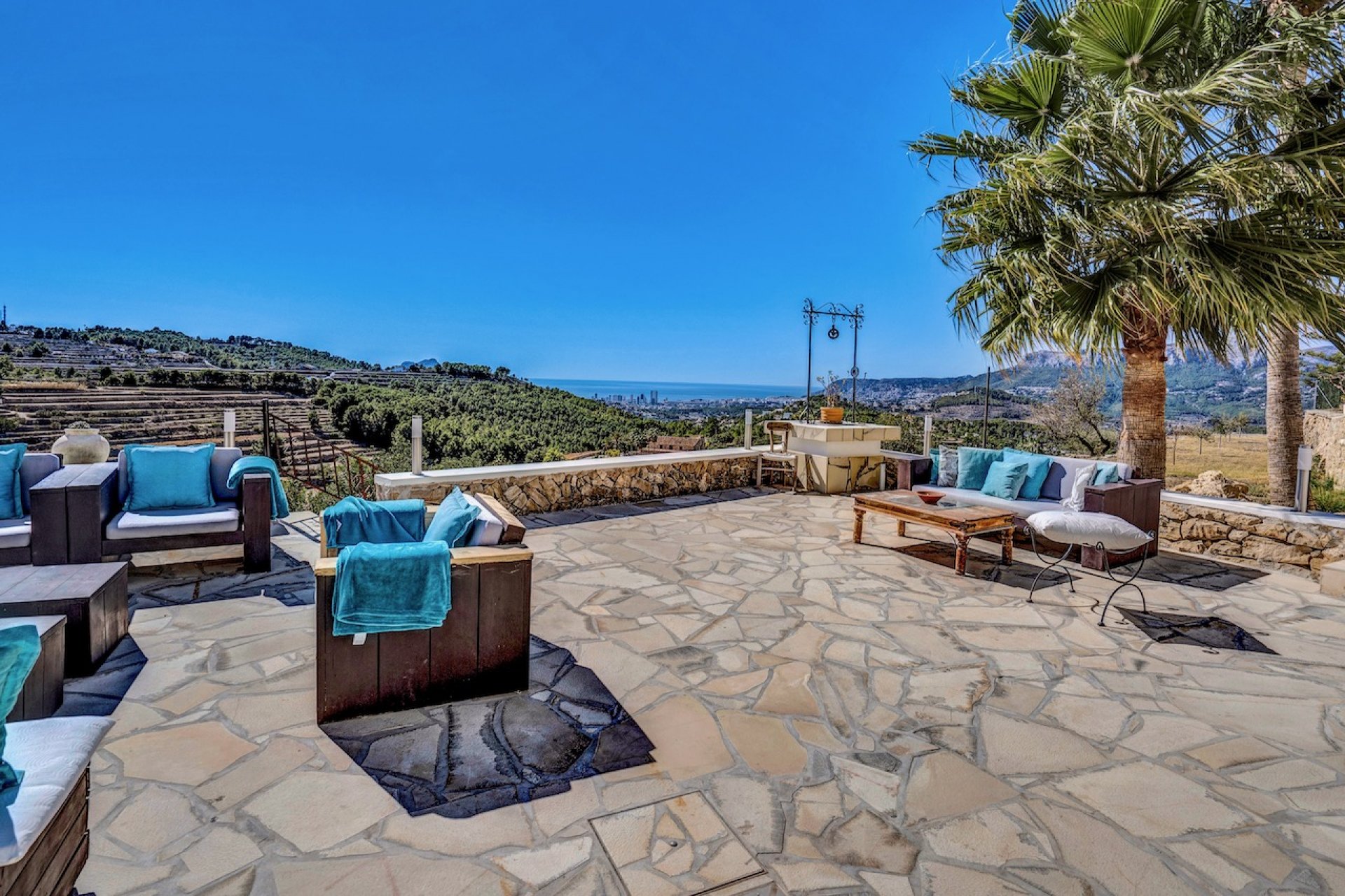 Resale - Villa -
Benissa - Partida Llenes