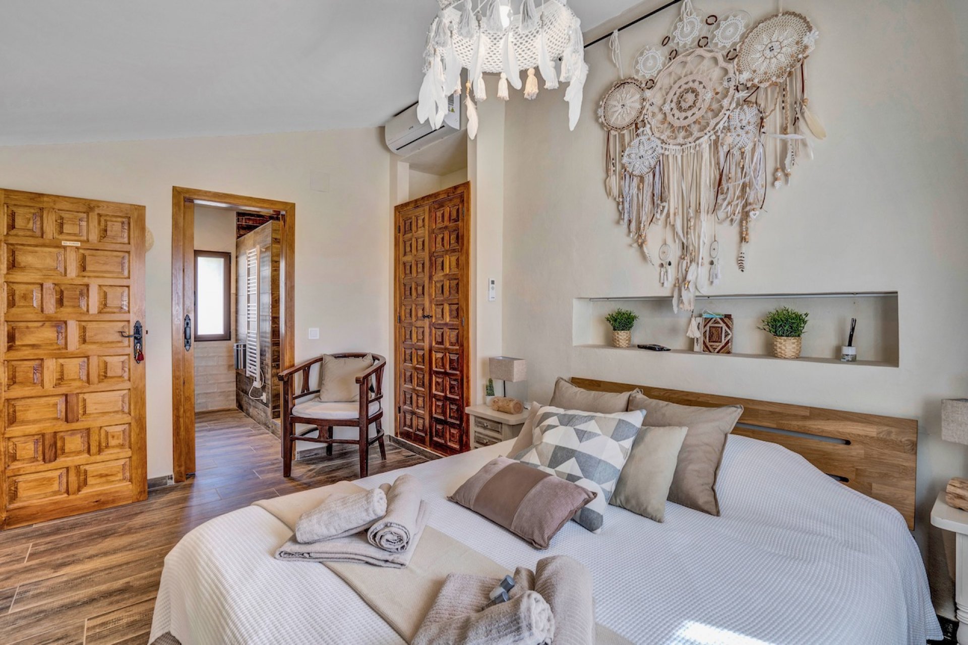 Resale - Villa -
Benissa - Partida Llenes