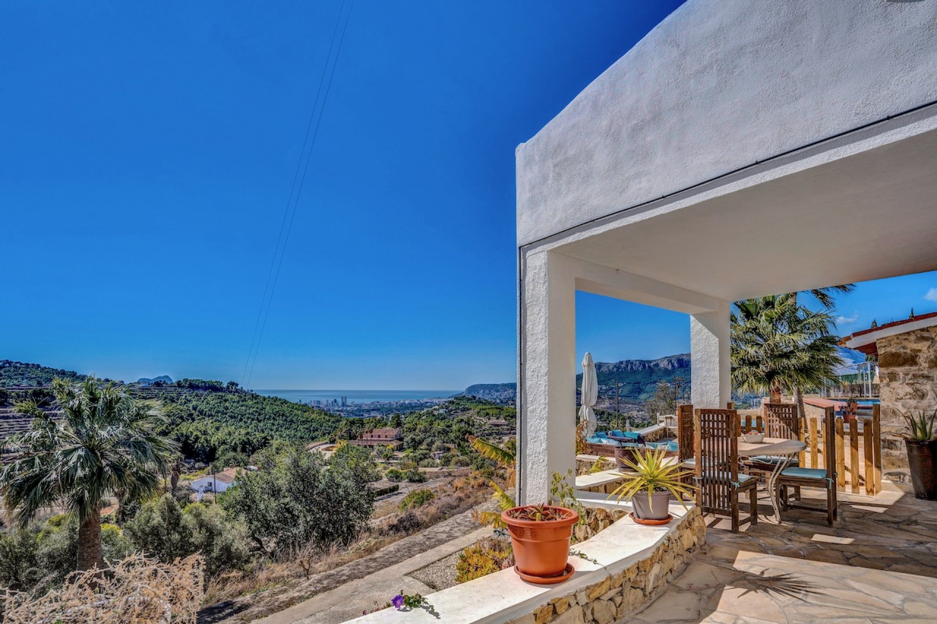 Resale - Villa -
Benissa - Partida Llenes