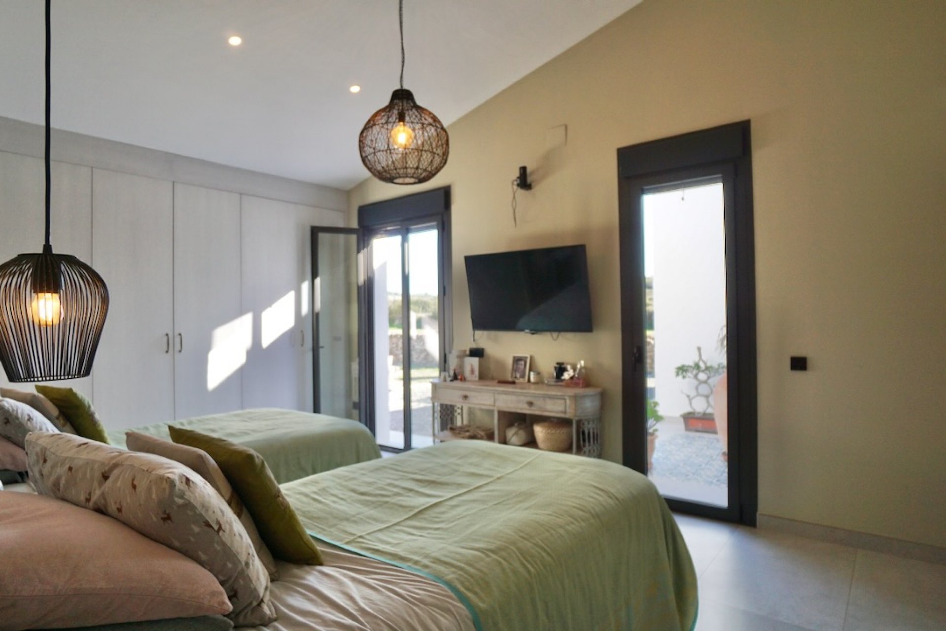 Resale - Villa -
Benissa - Partida Paratella