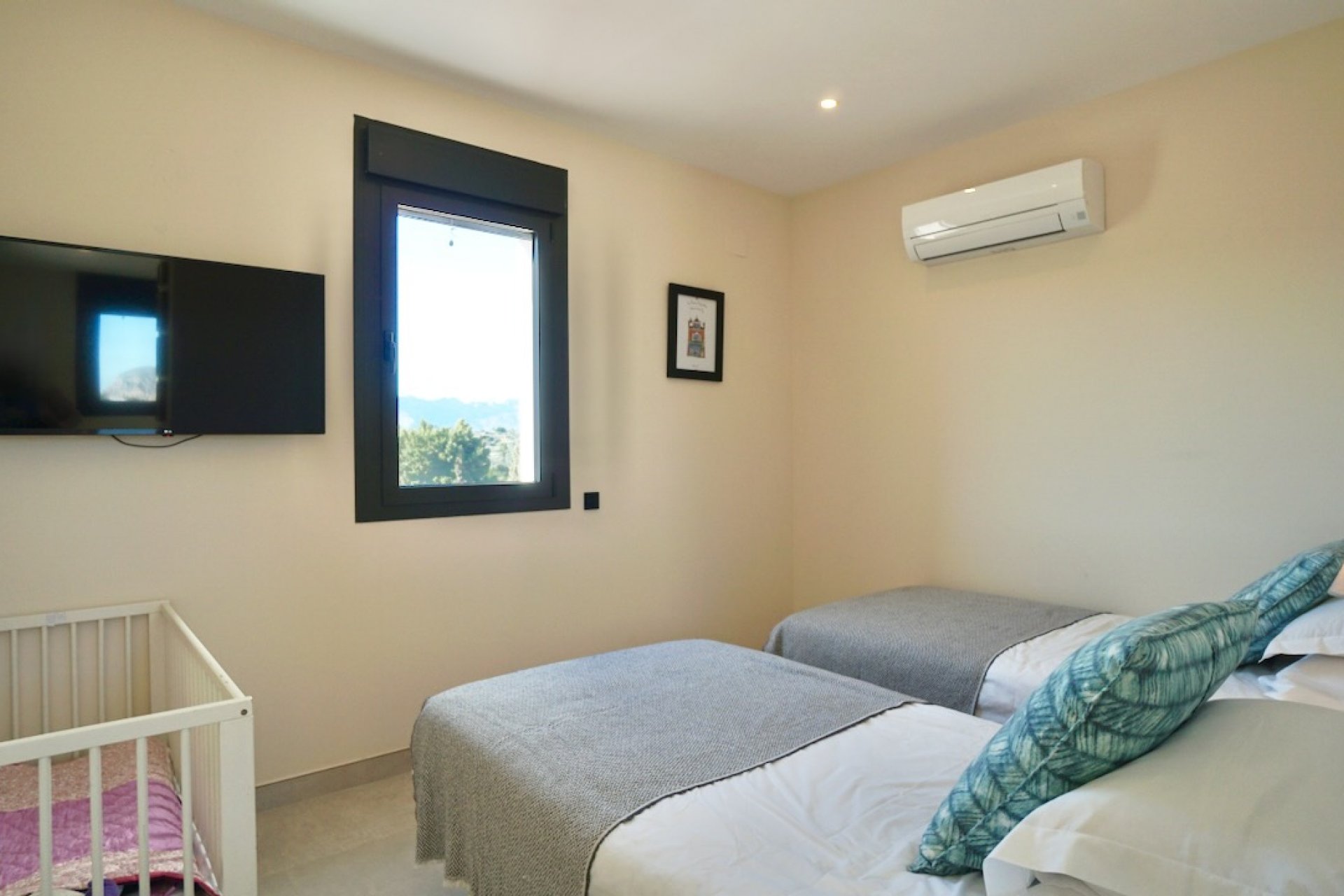 Resale - Villa -
Benissa - Partida Paratella