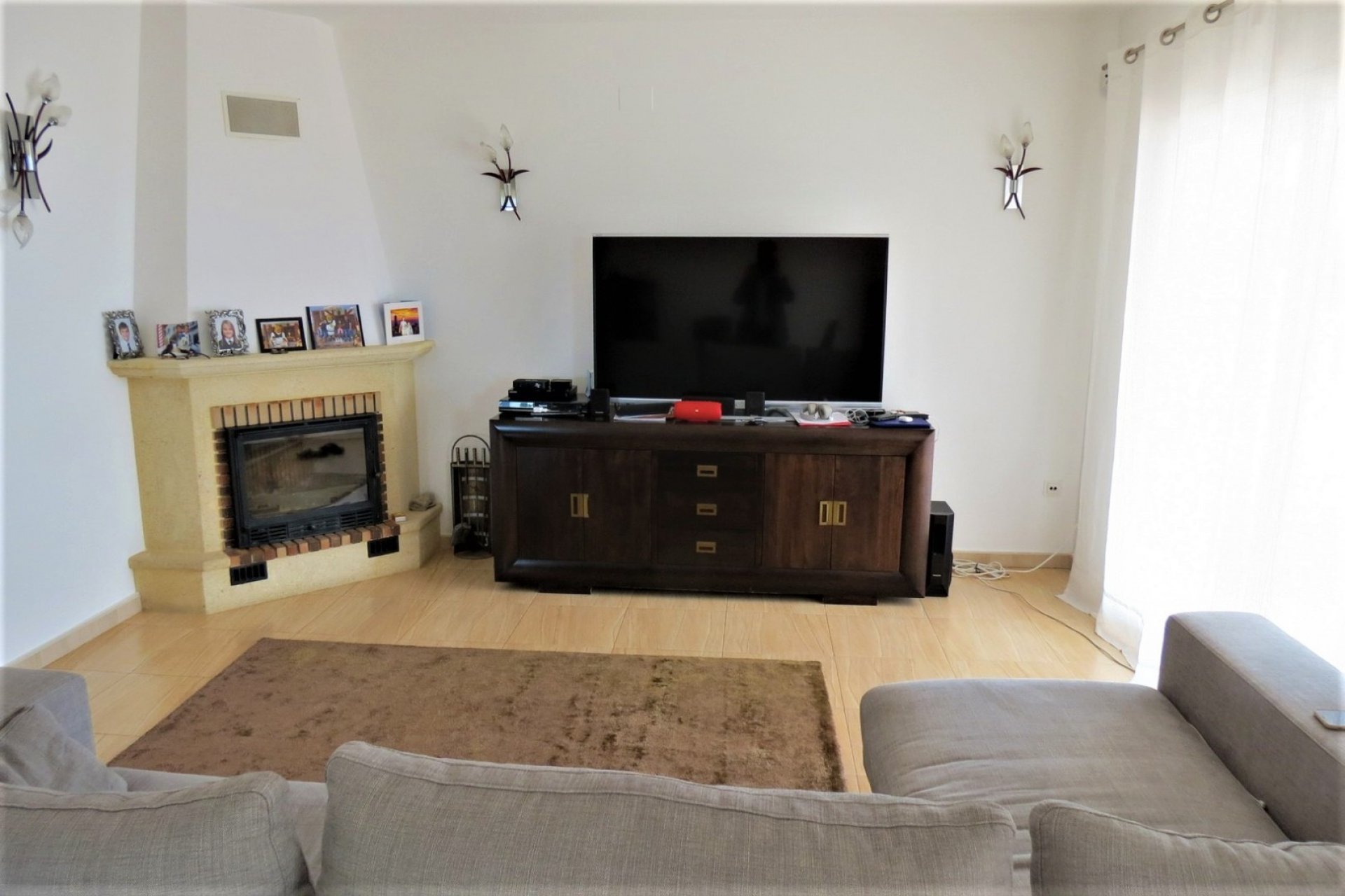 Resale - Villa -
Benitachell - Cumbre Del Sol