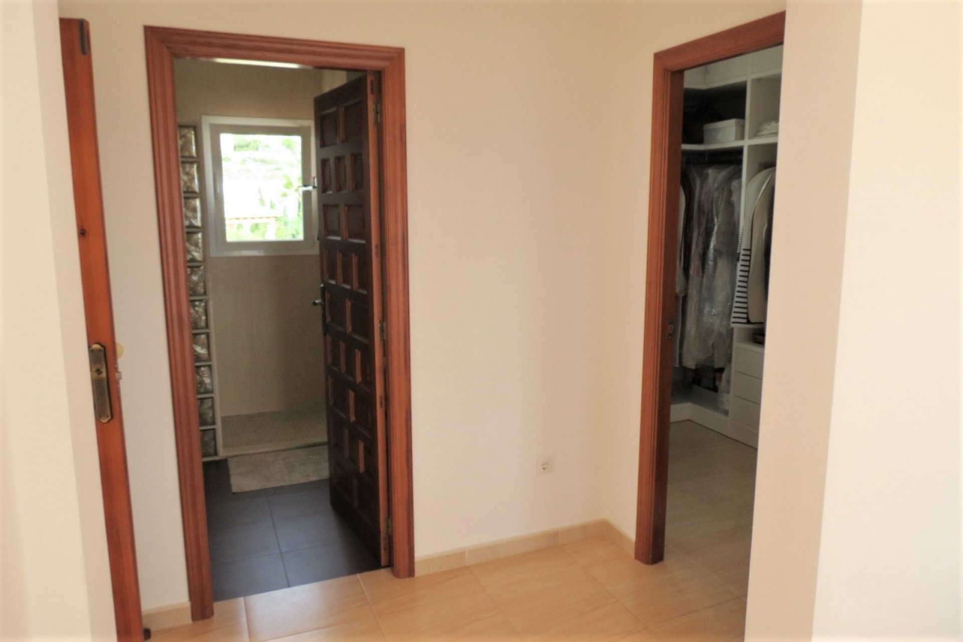 Resale - Villa -
Benitachell - Cumbre Del Sol