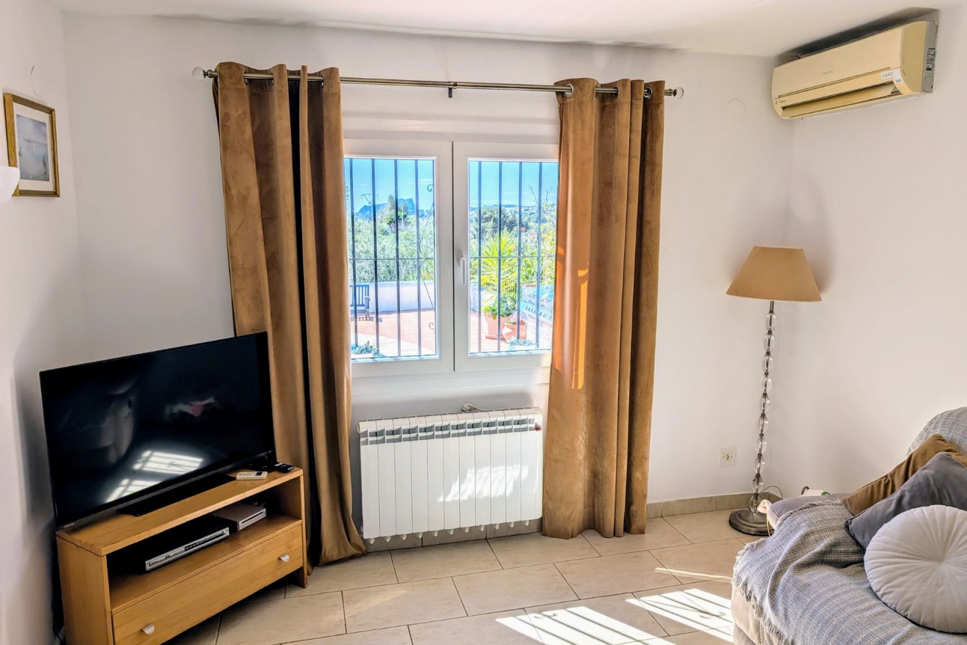 Resale - Villa -
Benitachell - Pueblo Alcazar