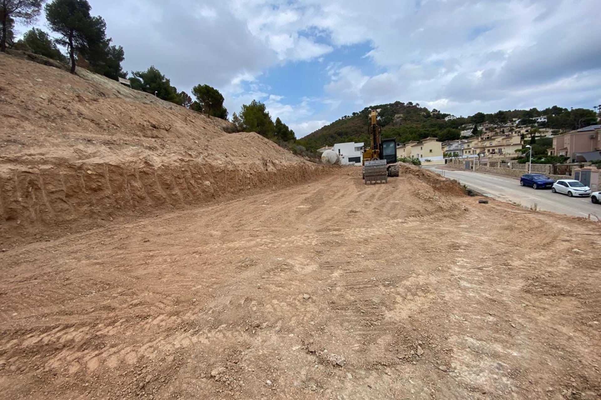 Resale - Villa -
Calpe - Empedrola