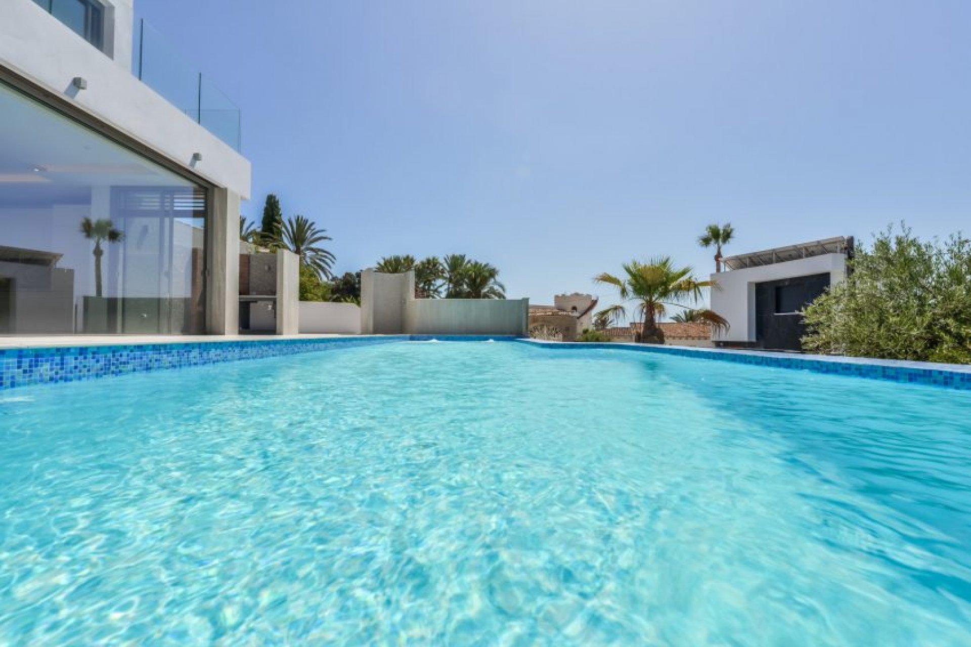 Resale - Villa -
Calpe - Tossal