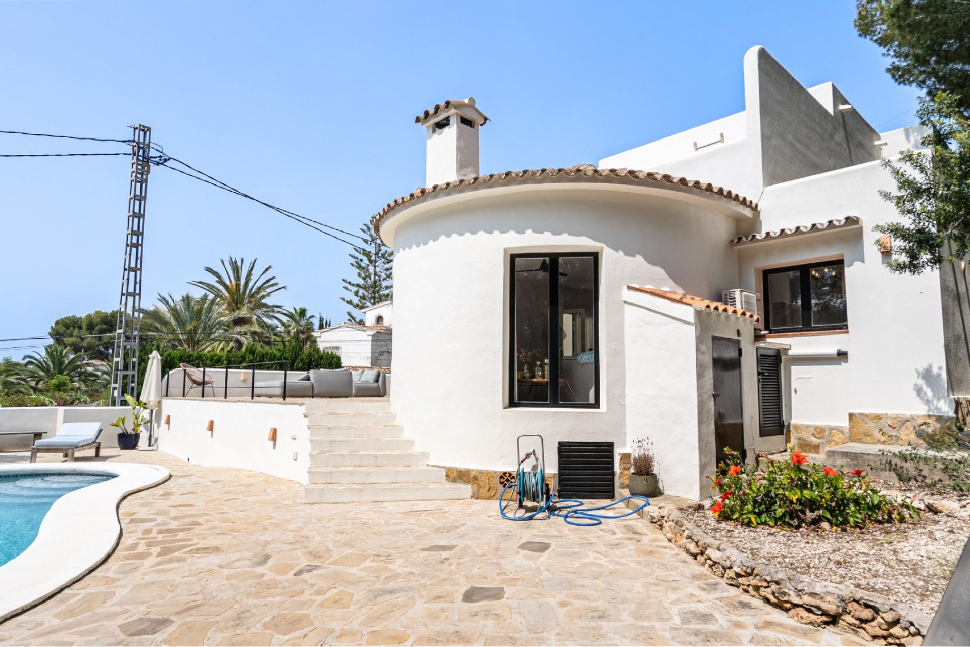 Resale - Villa -
Moraira - Andrago