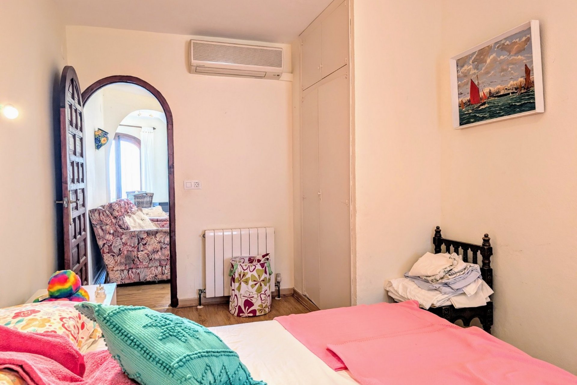 Resale - Villa -
Moraira - Benimeit