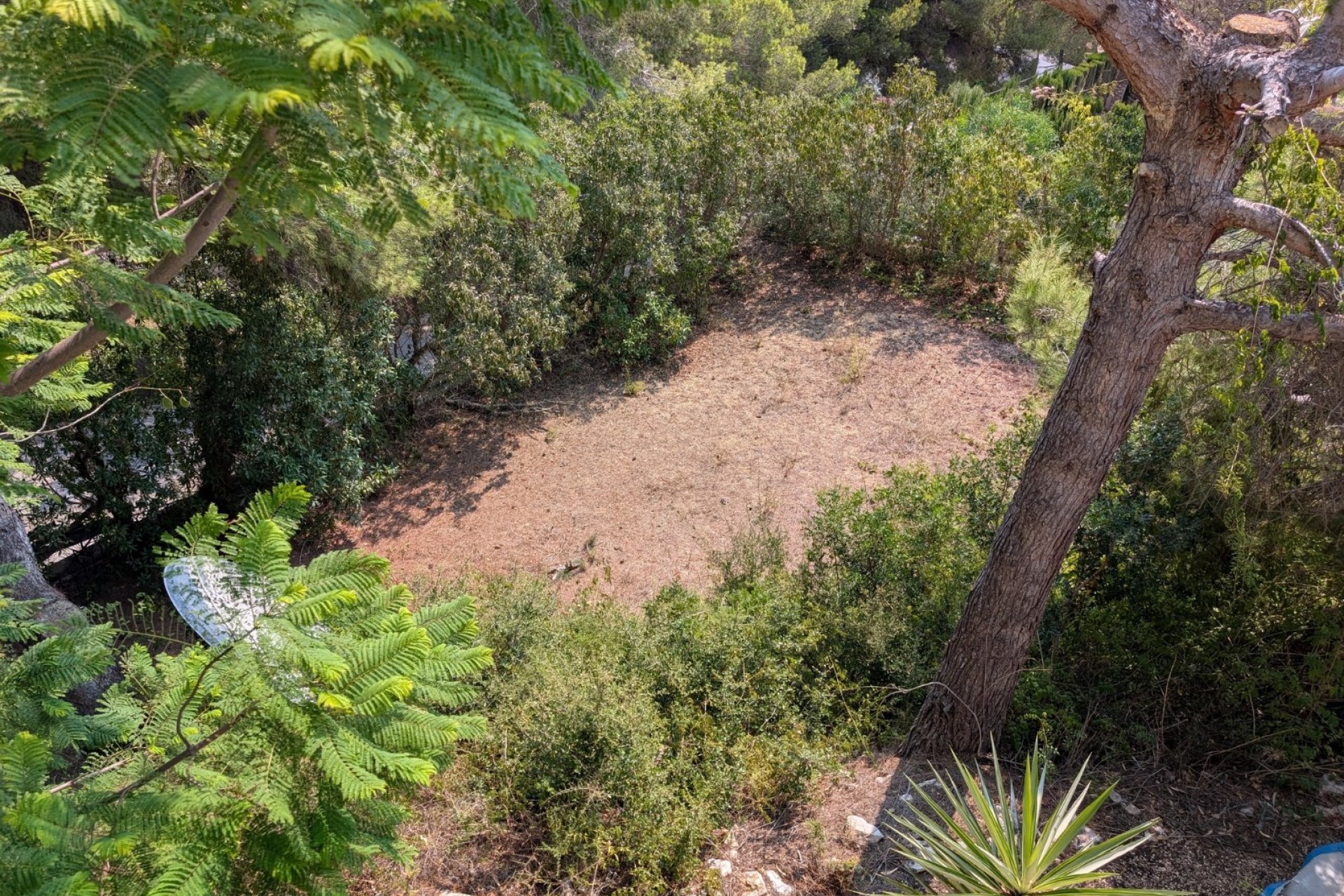 Resale - Villa -
Moraira - Benimeit