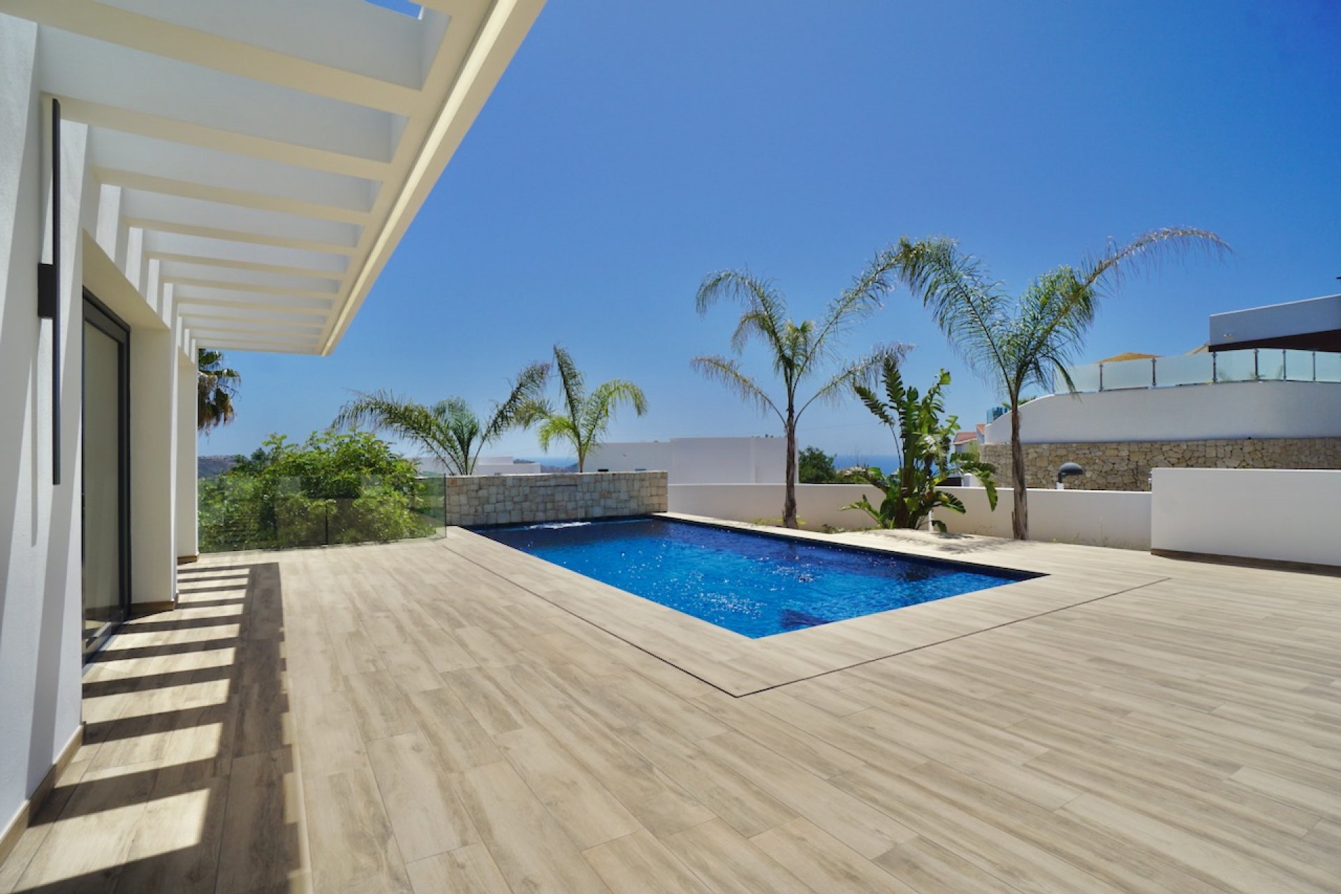 Resale - Villa -
Moraira - Benimeit