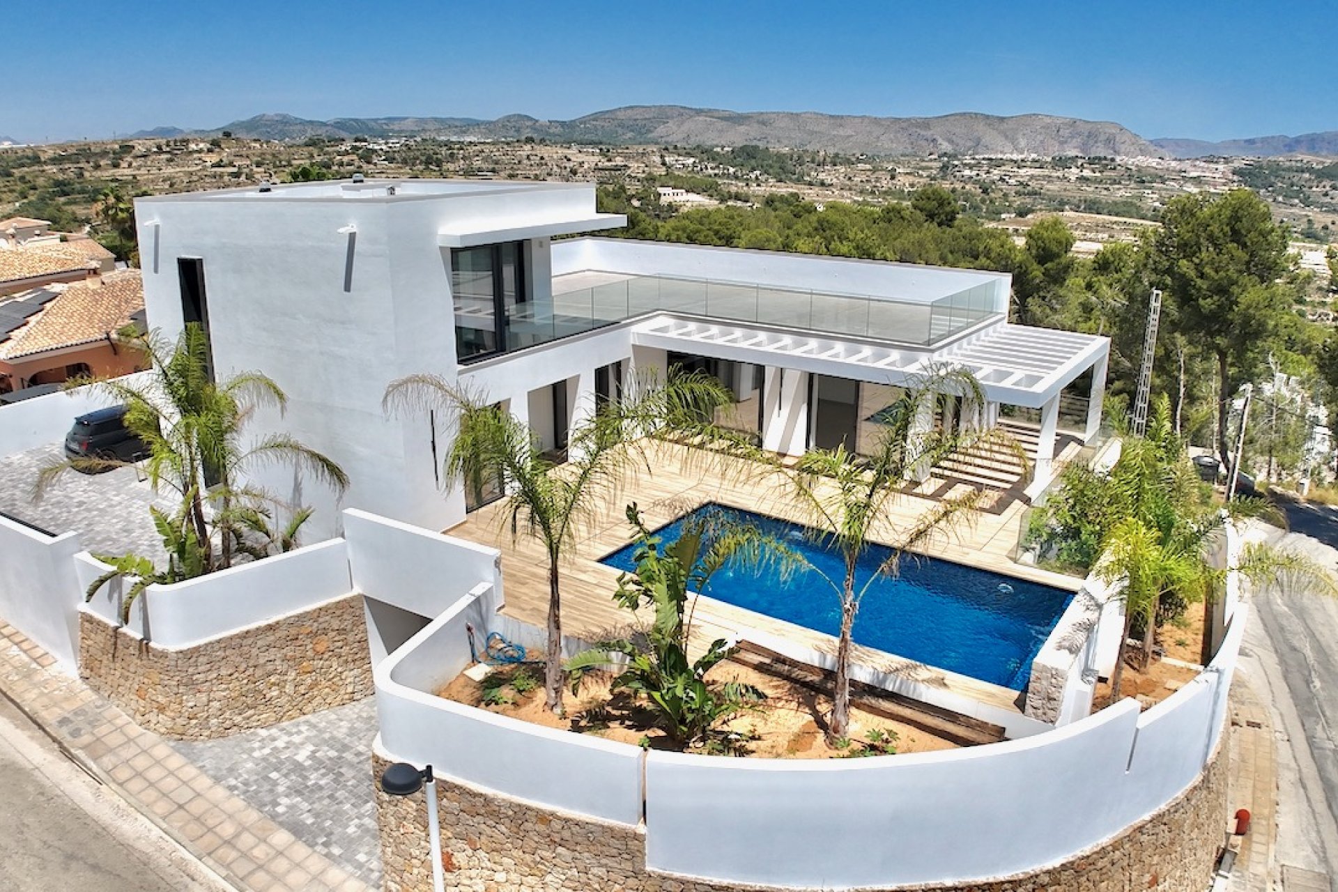 Resale - Villa -
Moraira - Benimeit