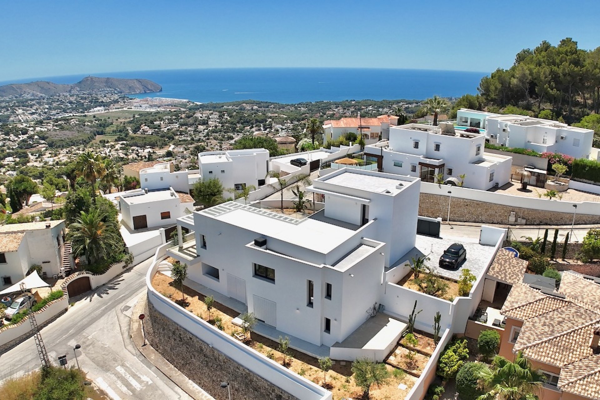 Resale - Villa -
Moraira - Benimeit