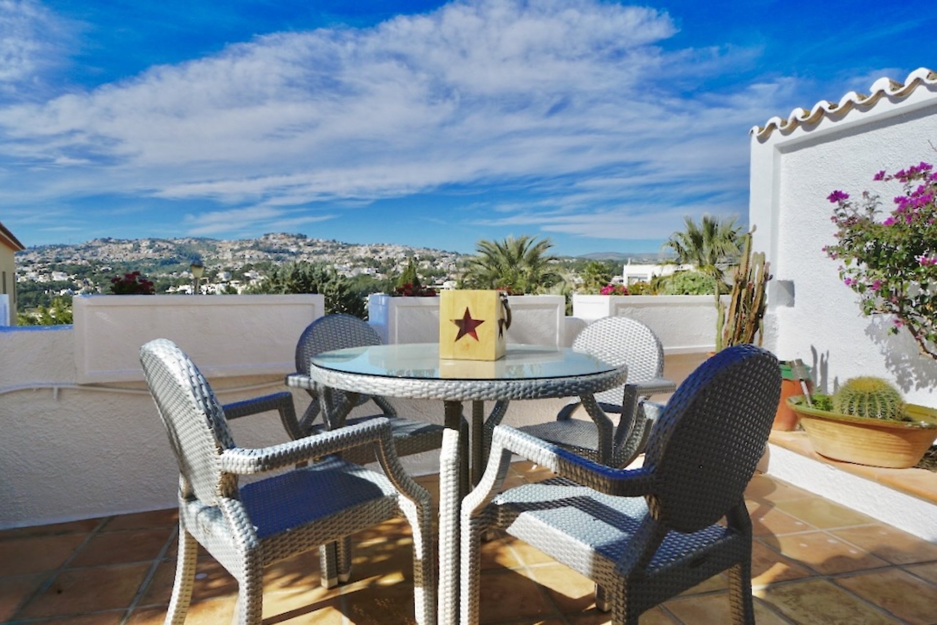 Resale - Villa -
Moraira - Costera del Mar
