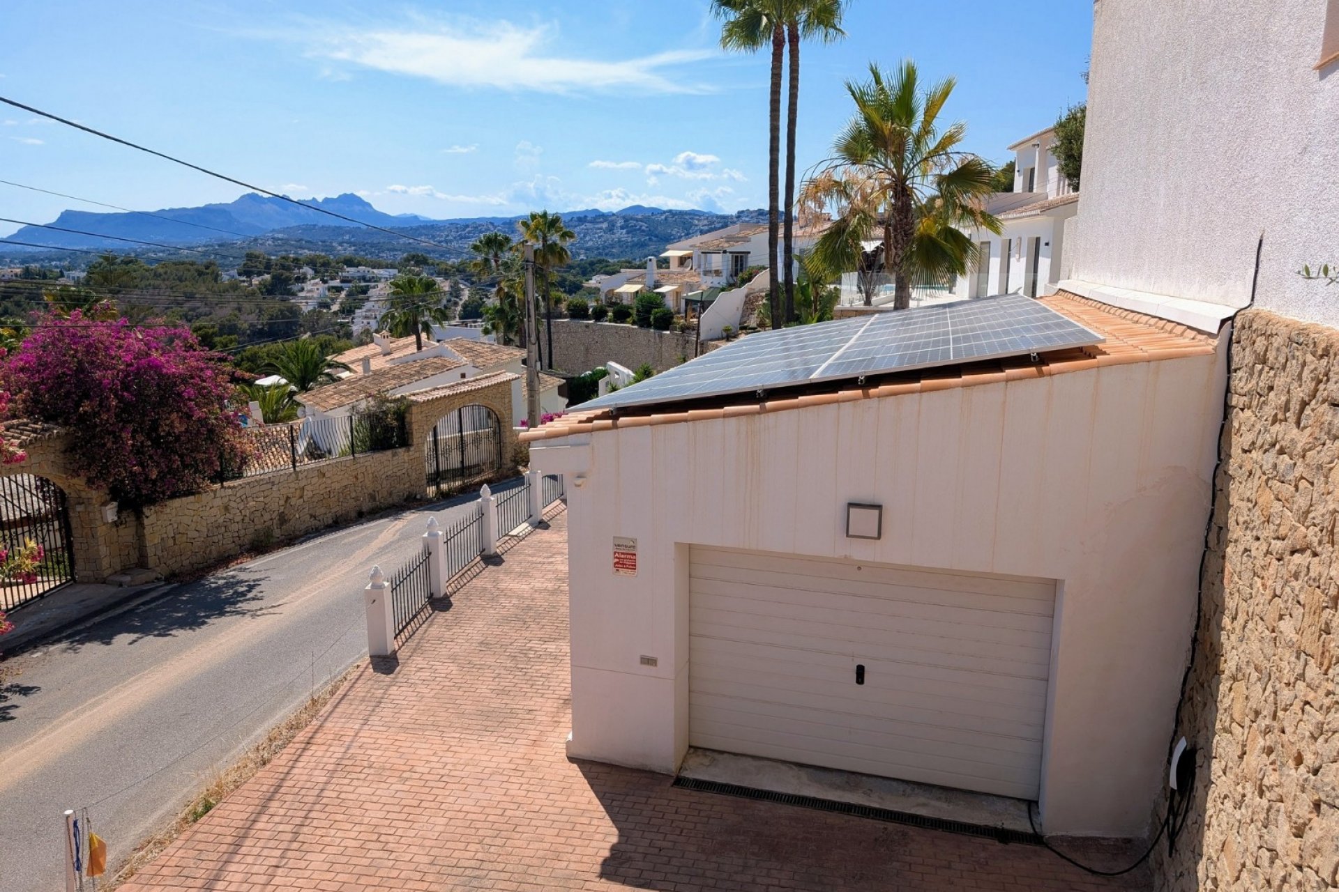 Resale - Villa -
Moraira - El Portet