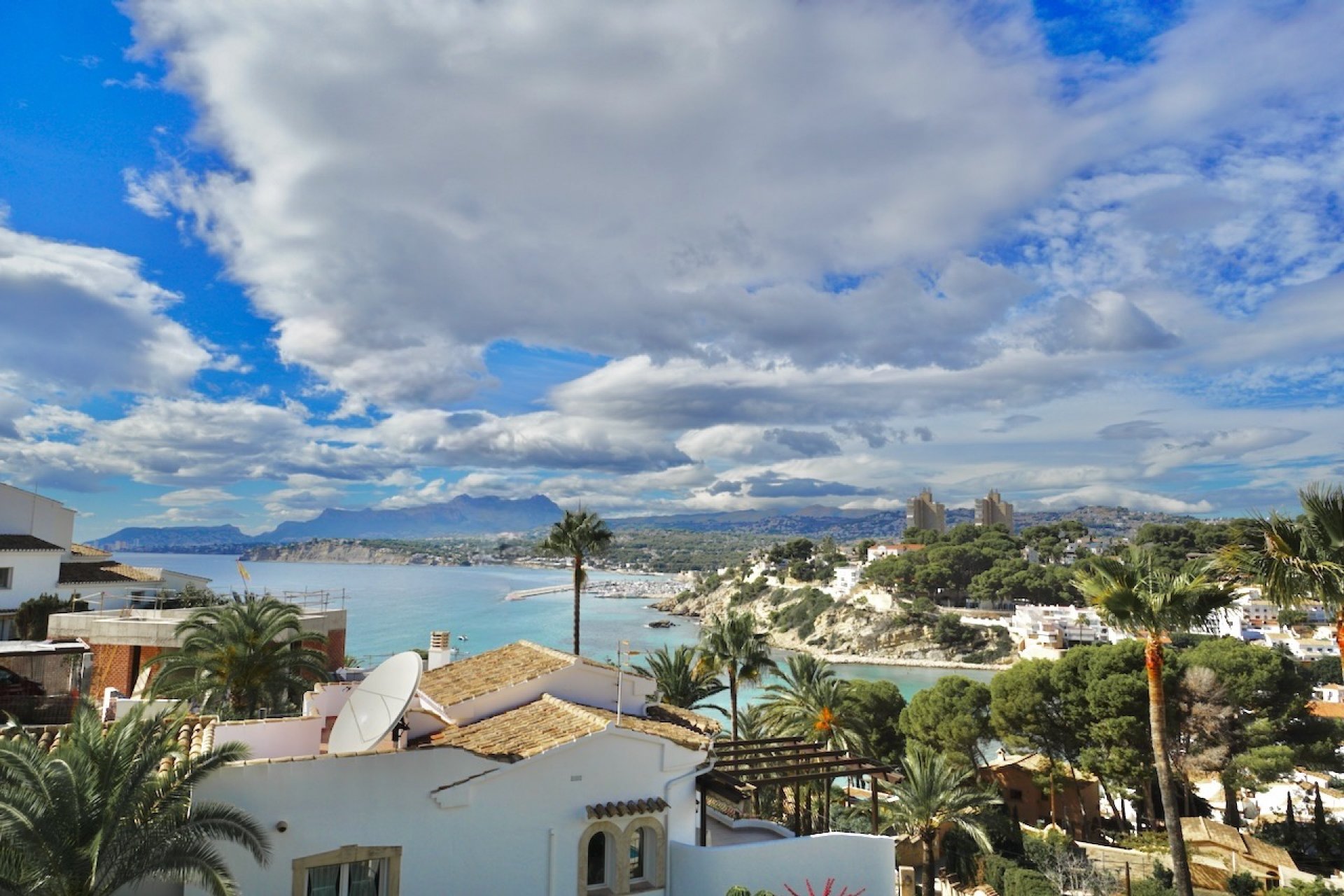 Resale - Villa -
Moraira - El Portet