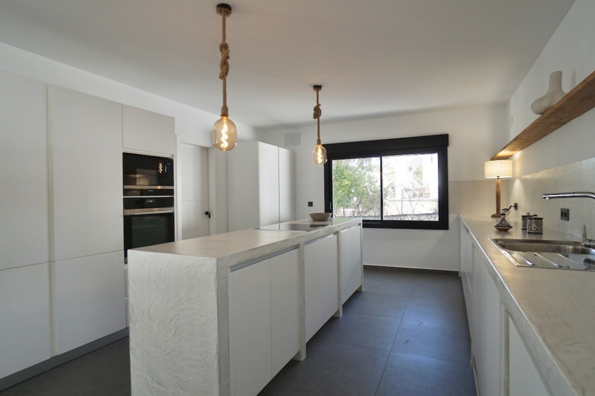 Resale - Villa -
Moraira - El Portet