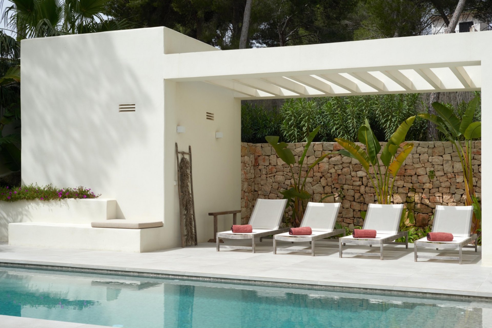 Resale - Villa -
Moraira