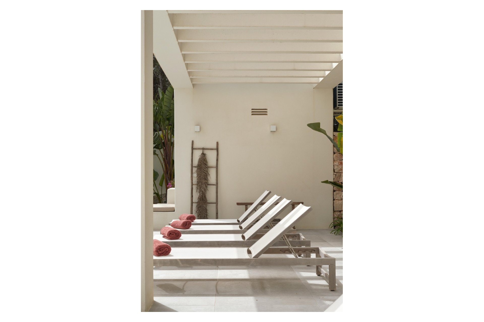 Resale - Villa -
Moraira