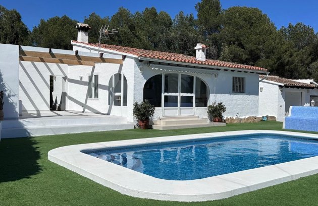 Villa - Herverkoop - Moraira - La Sabatera