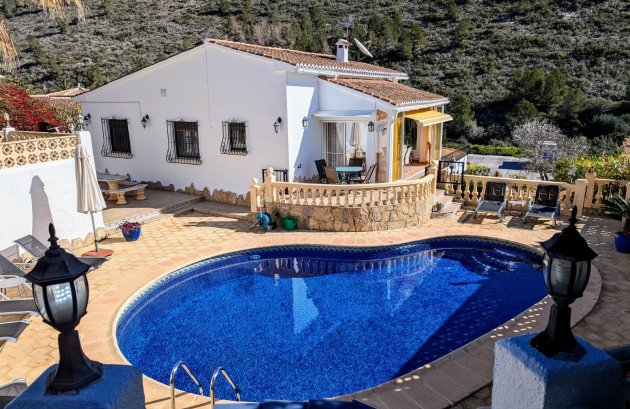 Villa - Herverkoop - Moraira - Valle del Portet, Benitachell