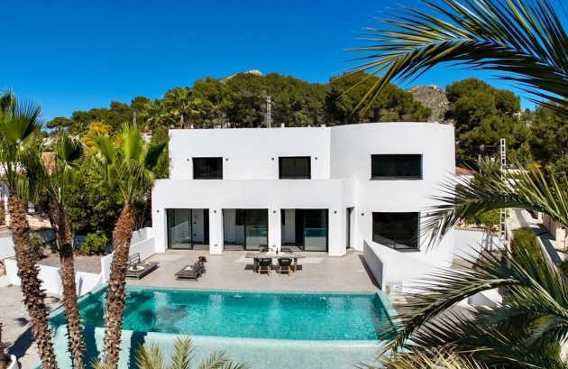 Villa - Resale - Moraira - El Portet