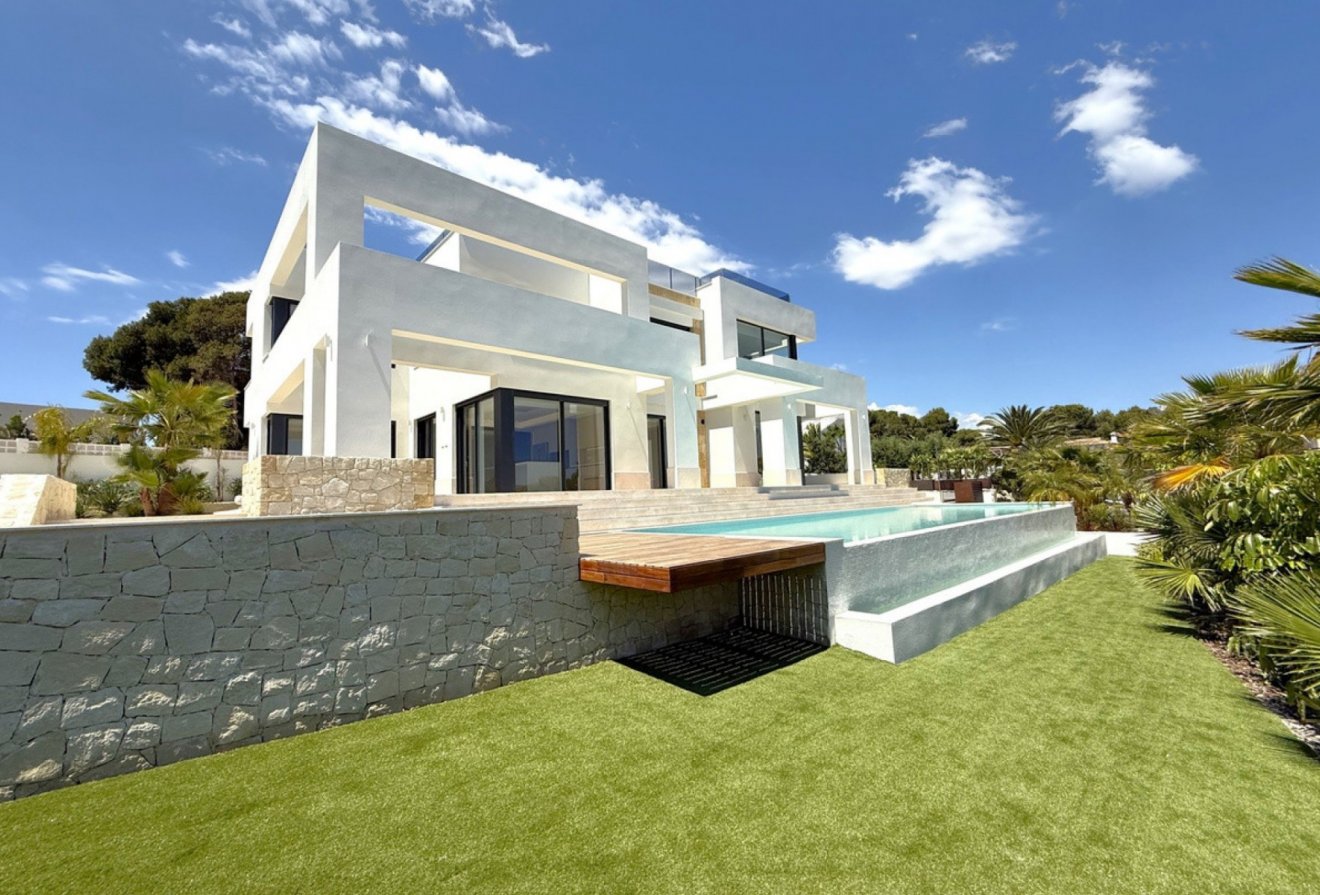 Herverkoop - Villa -
Benissa - La Fustera