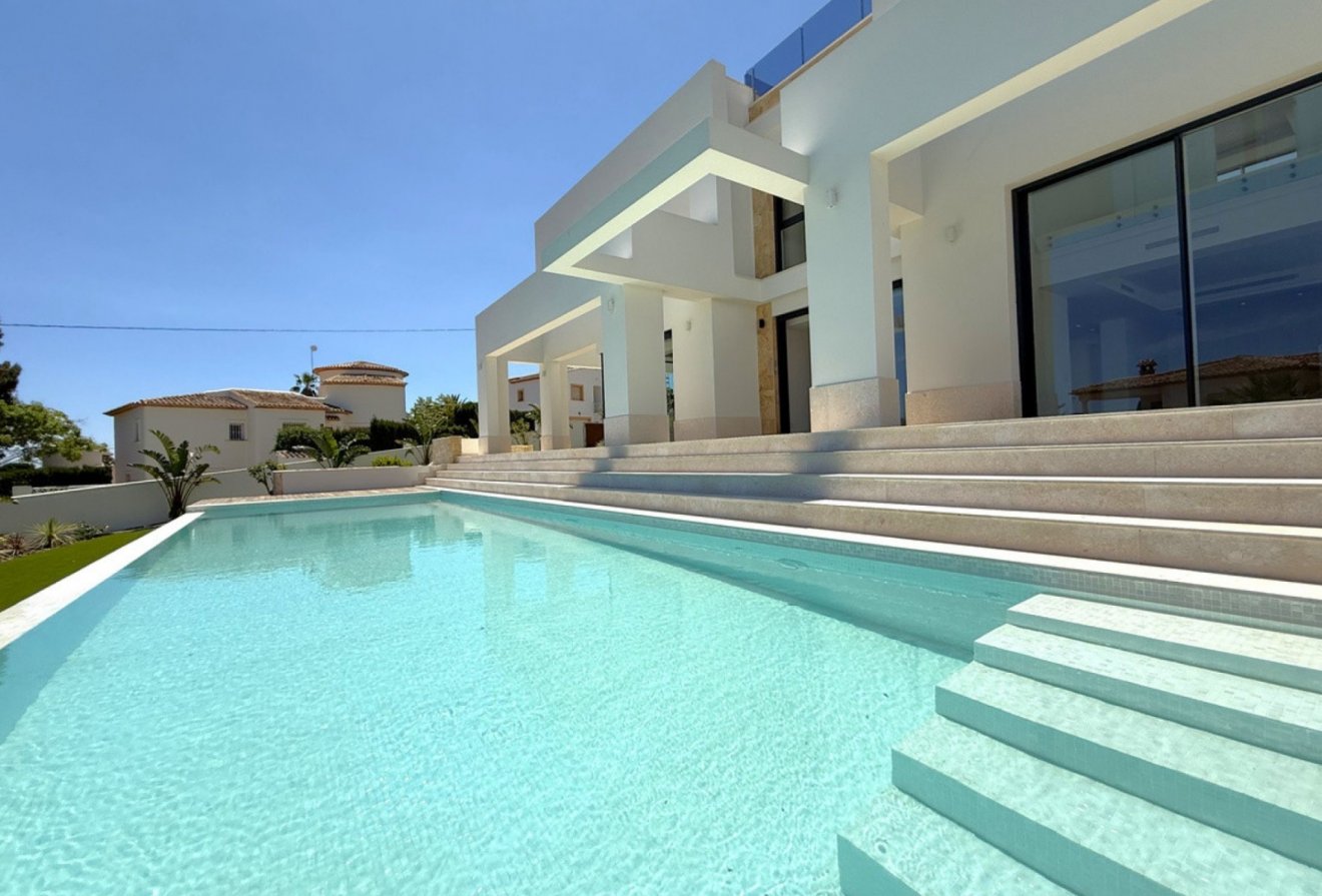 Herverkoop - Villa -
Benissa - La Fustera