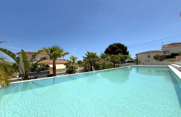 Herverkoop - Villa -
Benissa - La Fustera