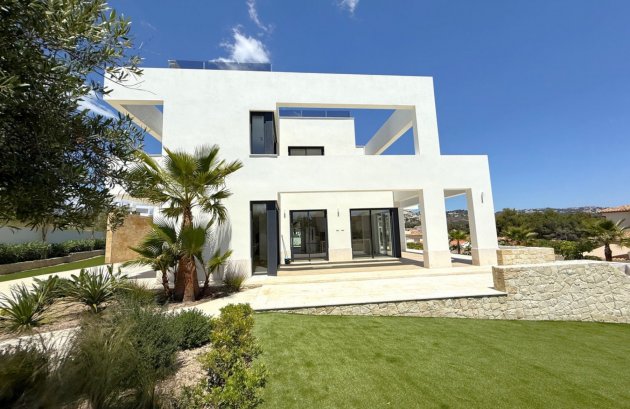 Herverkoop - Villa -
Benissa - La Fustera