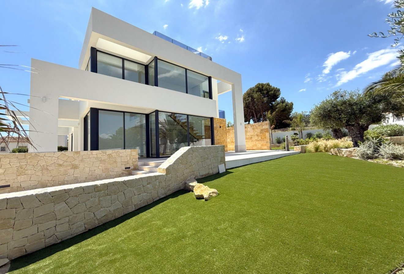 Herverkoop - Villa -
Benissa - La Fustera