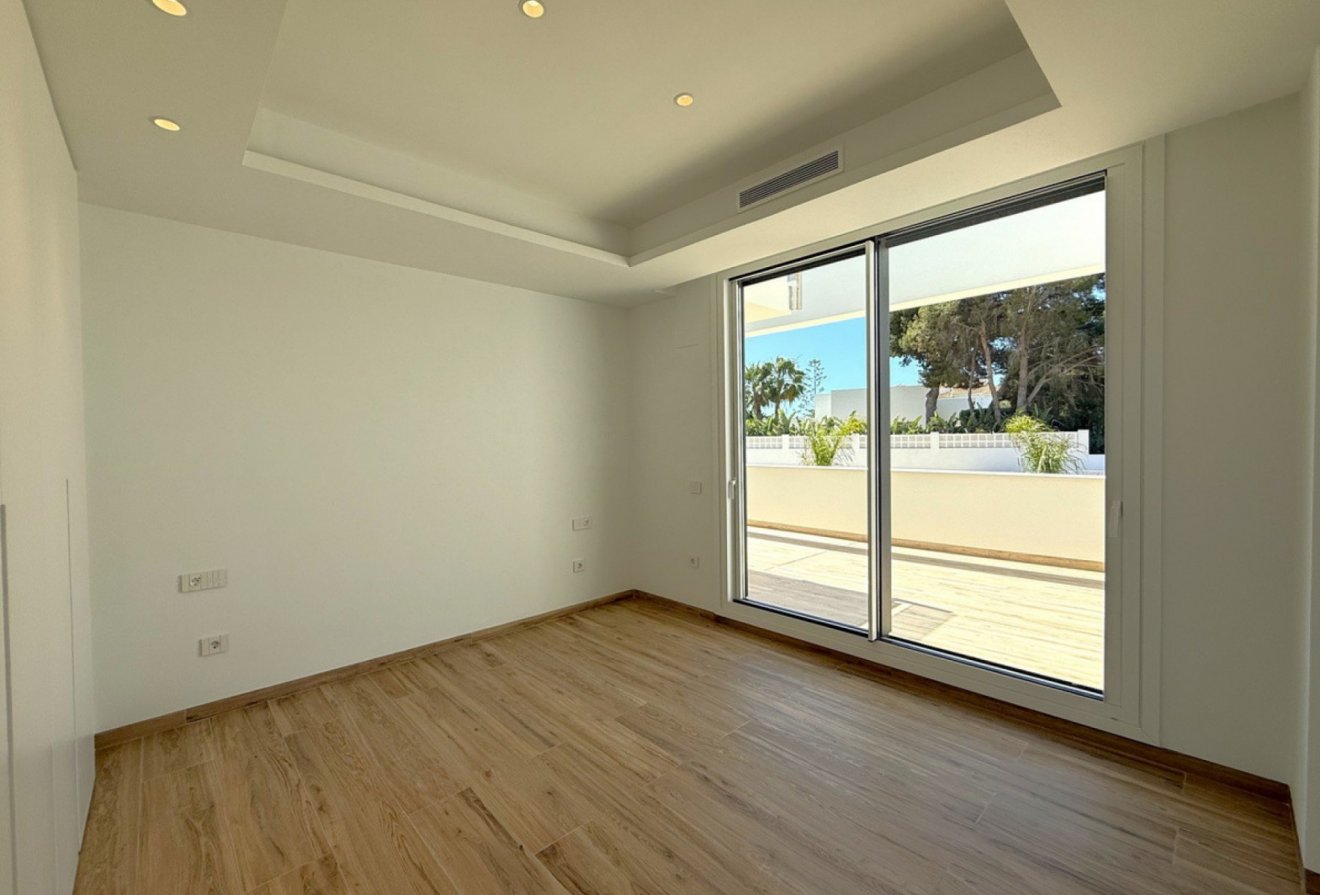 Herverkoop - Villa -
Benissa - La Fustera