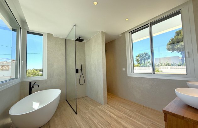 Herverkoop - Villa -
Benissa - La Fustera