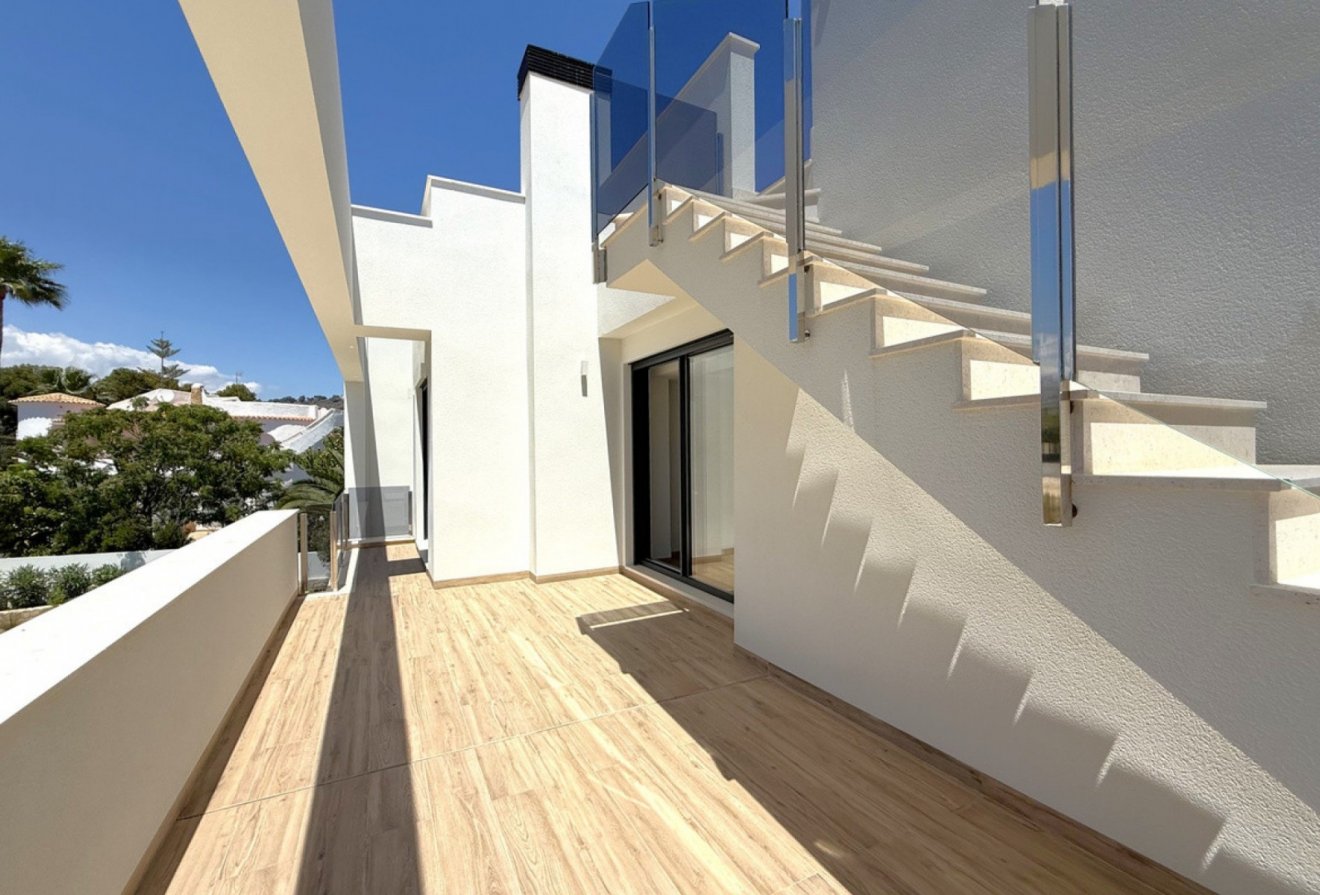 Herverkoop - Villa -
Benissa - La Fustera