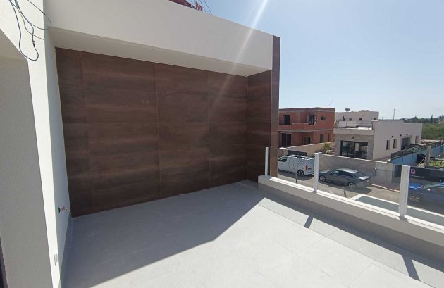 Nieuwbouw - Villa -
Daya Nueva