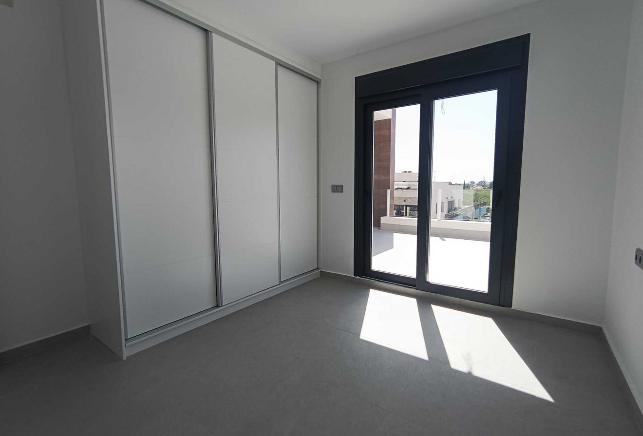 Nieuwbouw - Villa -
Daya Nueva