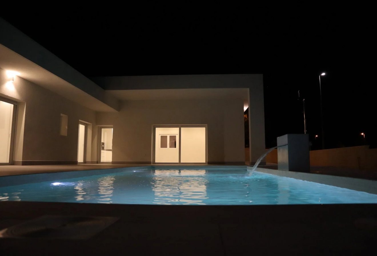 Nieuwbouw  - Villa -
La Romana