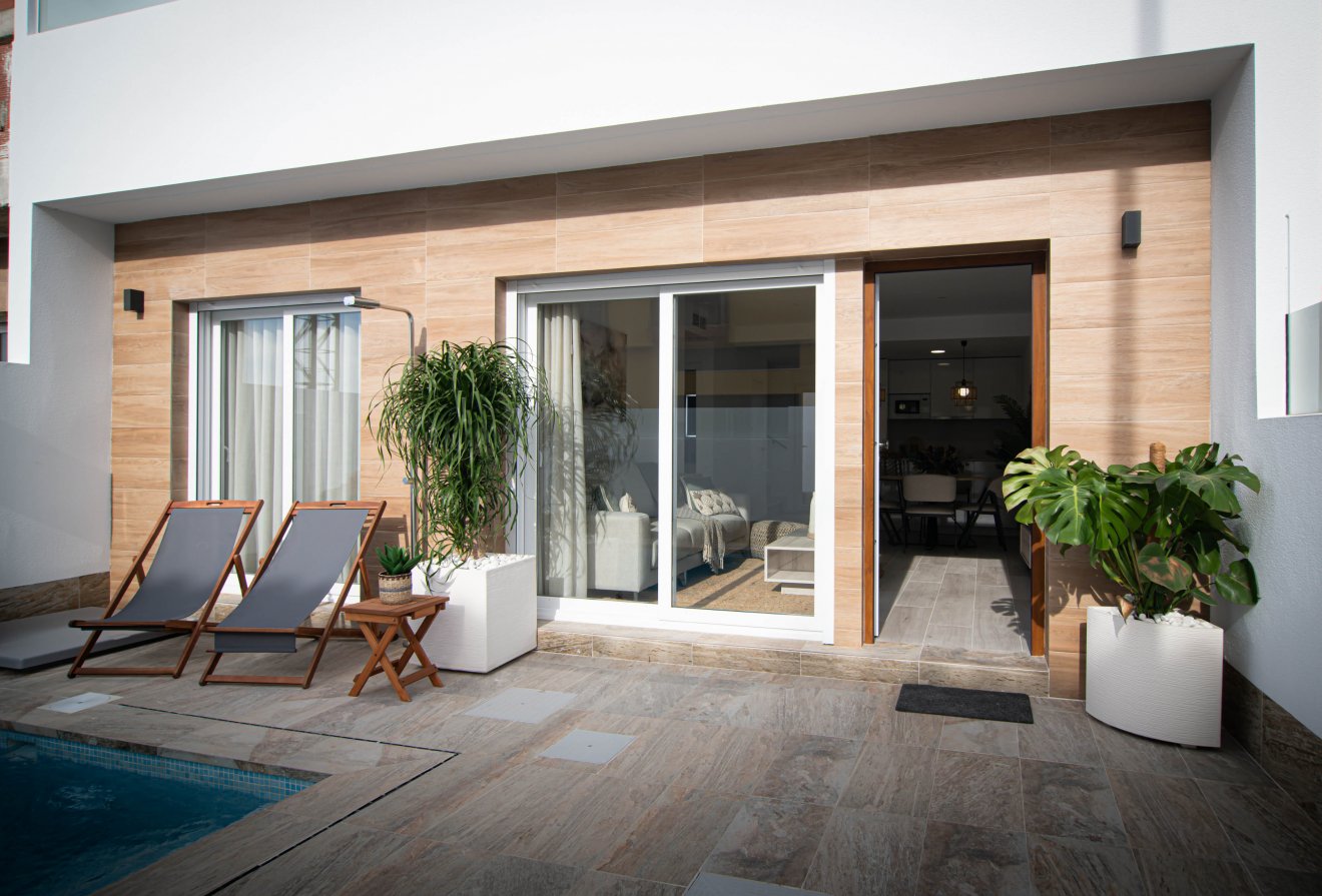 Nieuwbouw  - Geschakelde woning -
Jerónimo y Avileses