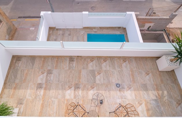 Nieuwbouw  - Geschakelde woning -
Jerónimo y Avileses