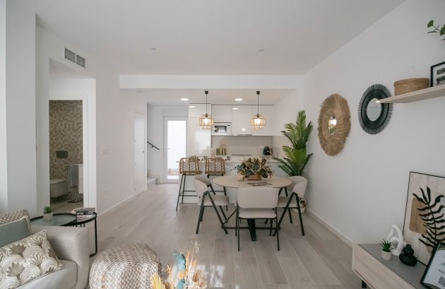 Nieuwbouw  - Geschakelde woning -
Jerónimo y Avileses