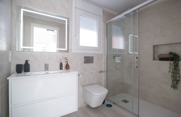 Nieuwbouw  - Geschakelde woning -
Jerónimo y Avileses