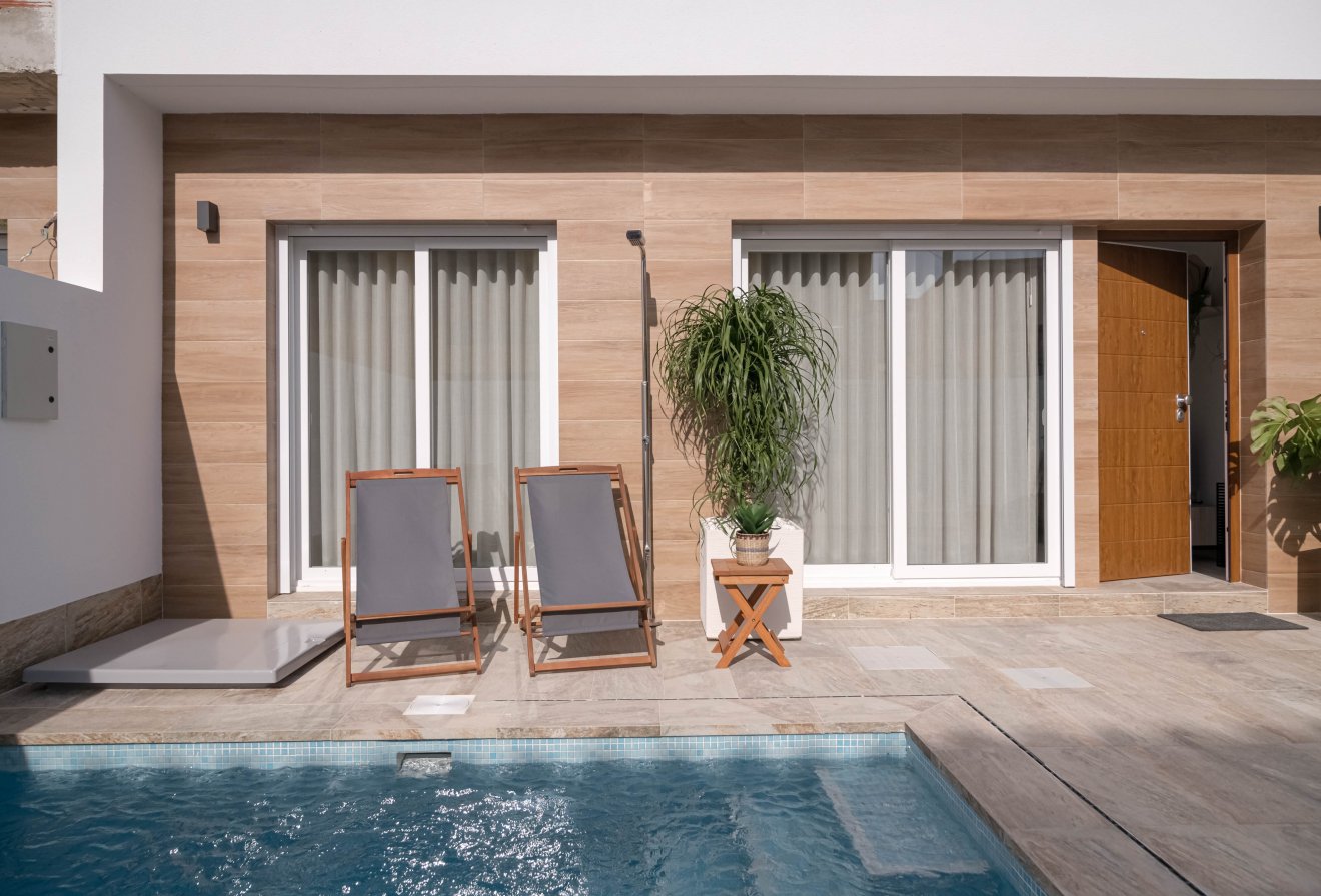 Nieuwbouw  - Geschakelde woning -
Jerónimo y Avileses