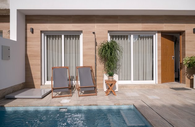 Nieuwbouw  - Geschakelde woning -
Jerónimo y Avileses