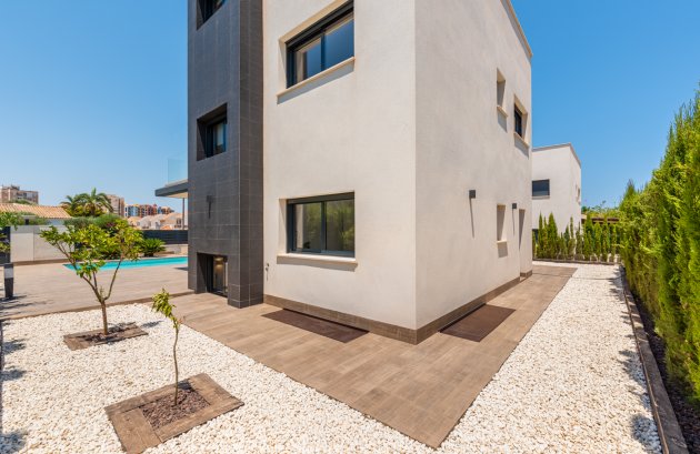 Nieuwbouw  - Villa -
Playa Paraiso